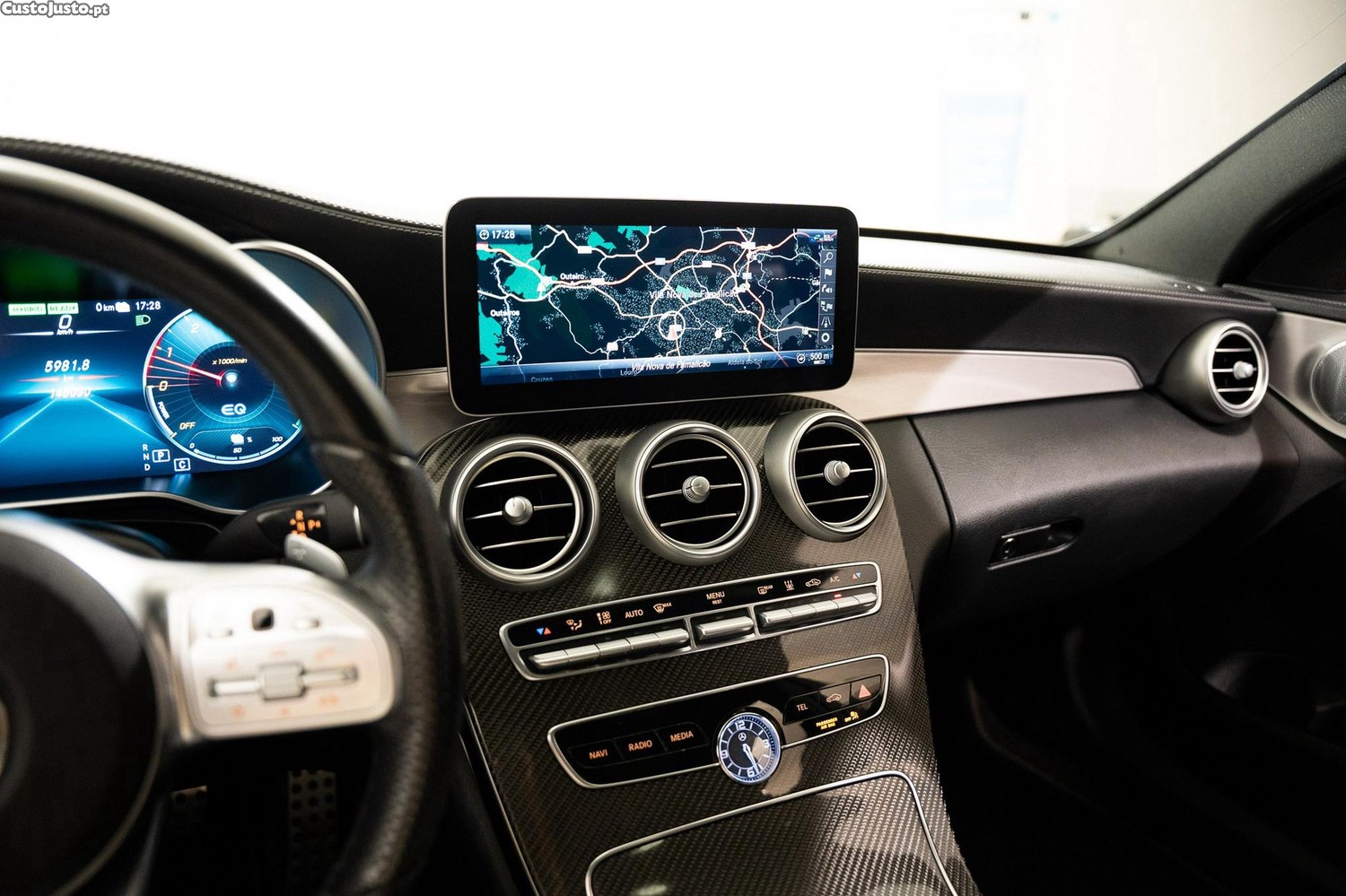 Mercedes-Benz C 300 de AMG Line — fotografia 18