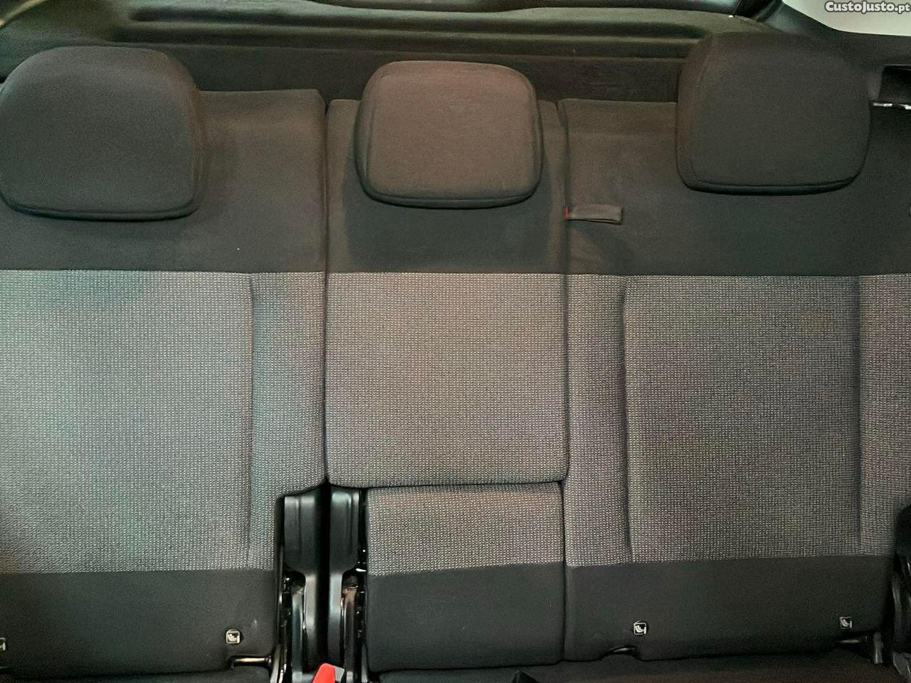 Citroën C3 1.2 PureTech Feel Pack — fotografia 7
