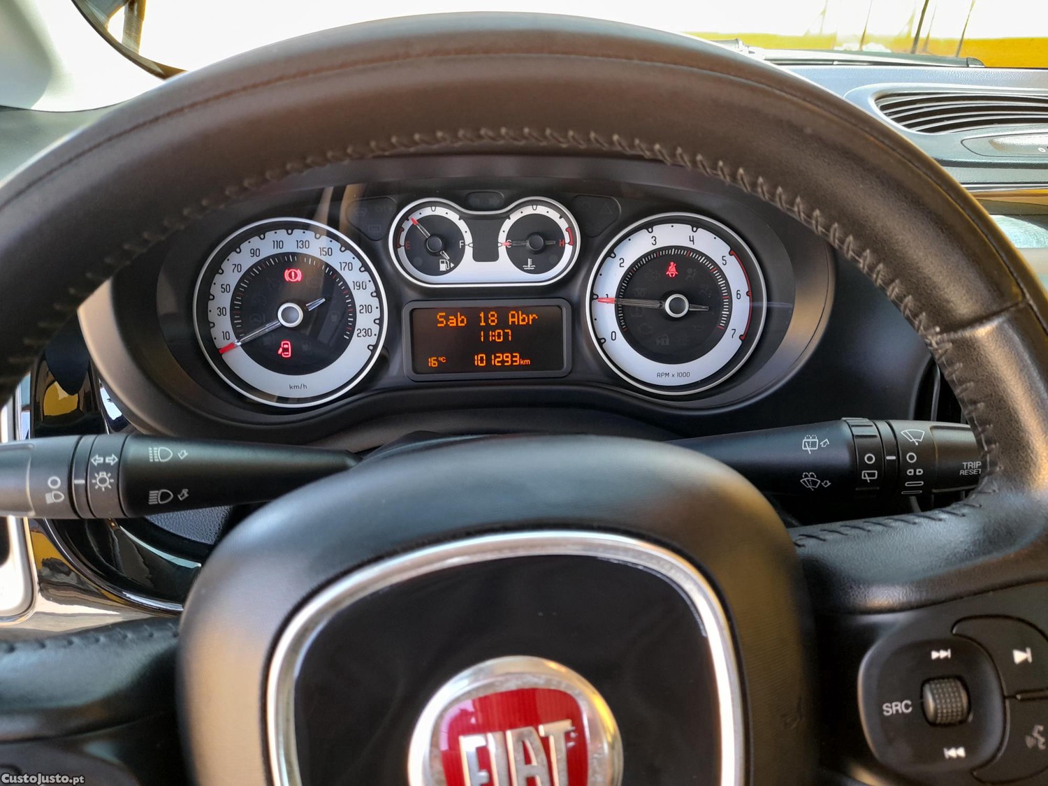 Fiat 500L Trekking — fotografia 6