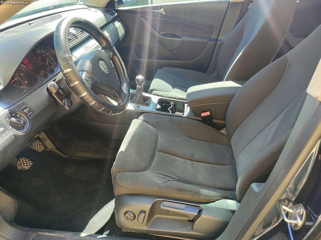 Volkswagen Passat 1.9 Tdi — fotografia 4