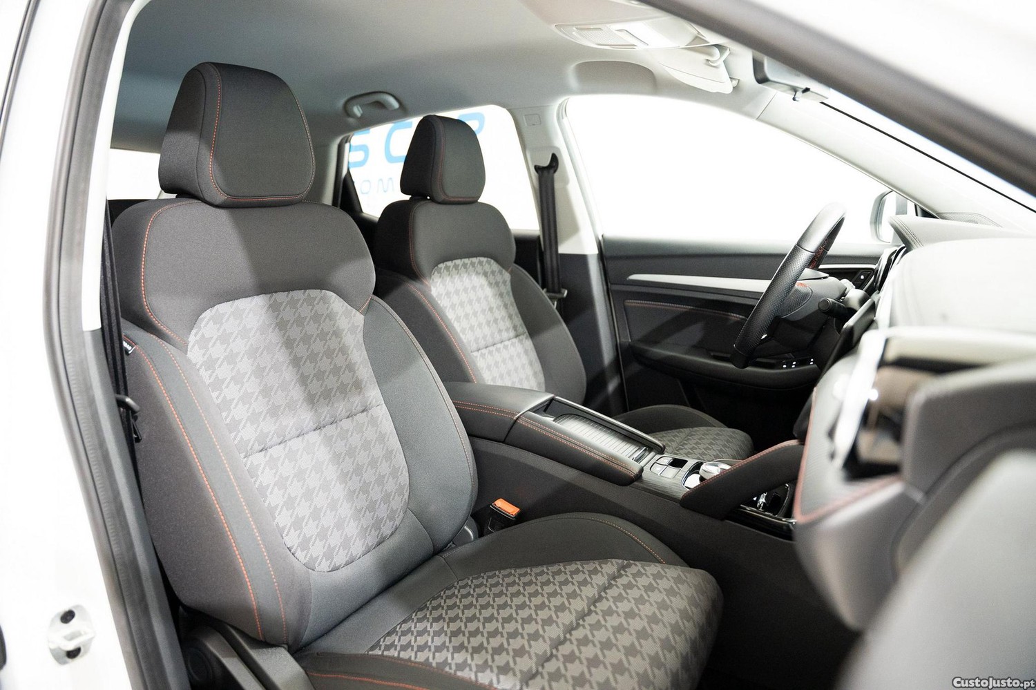 MG ZS EV 50.3 kWh Comfort — fotografia 3