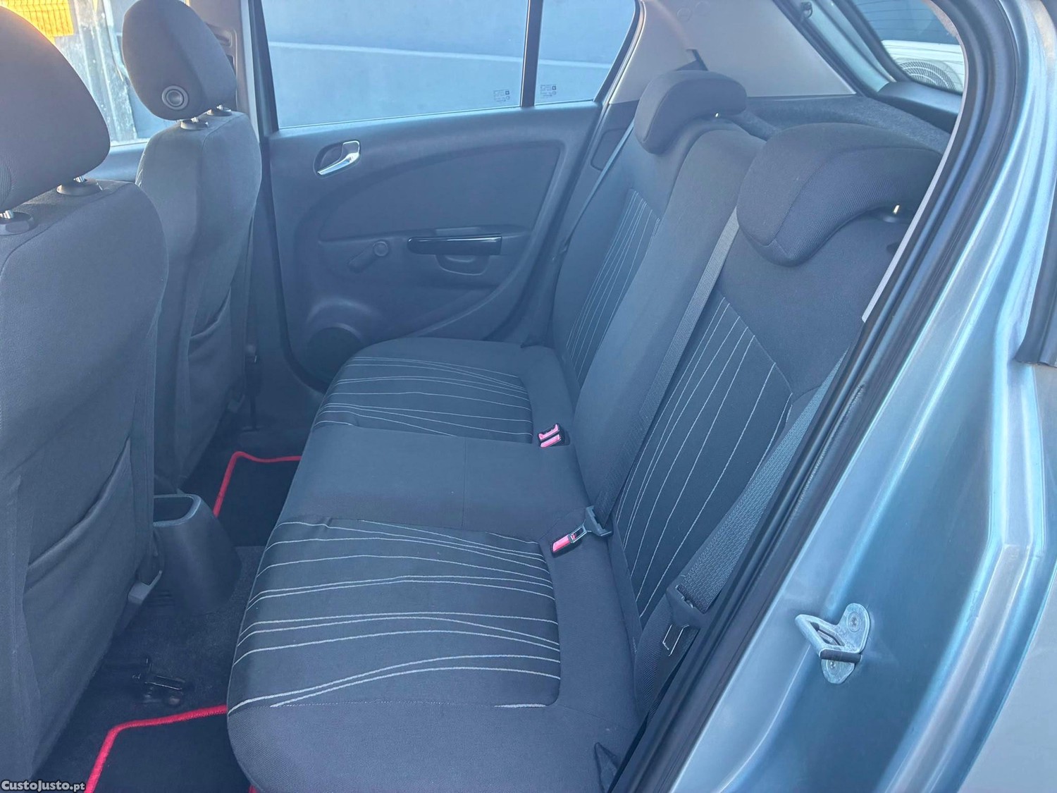 Opel Corsa 1.2 Enjoy — fotografia 6
