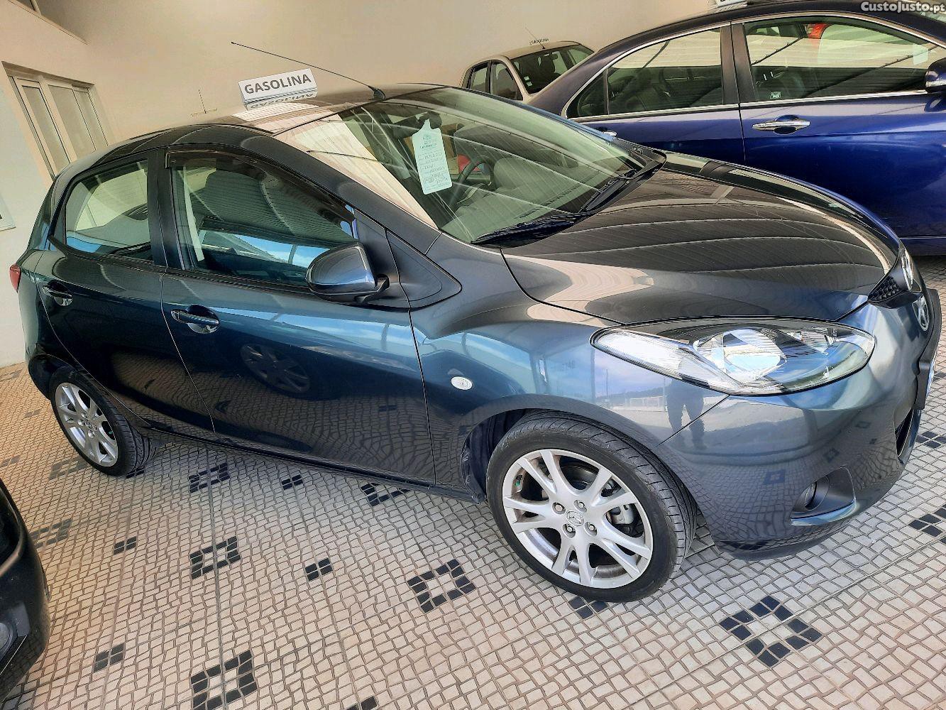 Mazda 2 exclusive active — fotografia 5