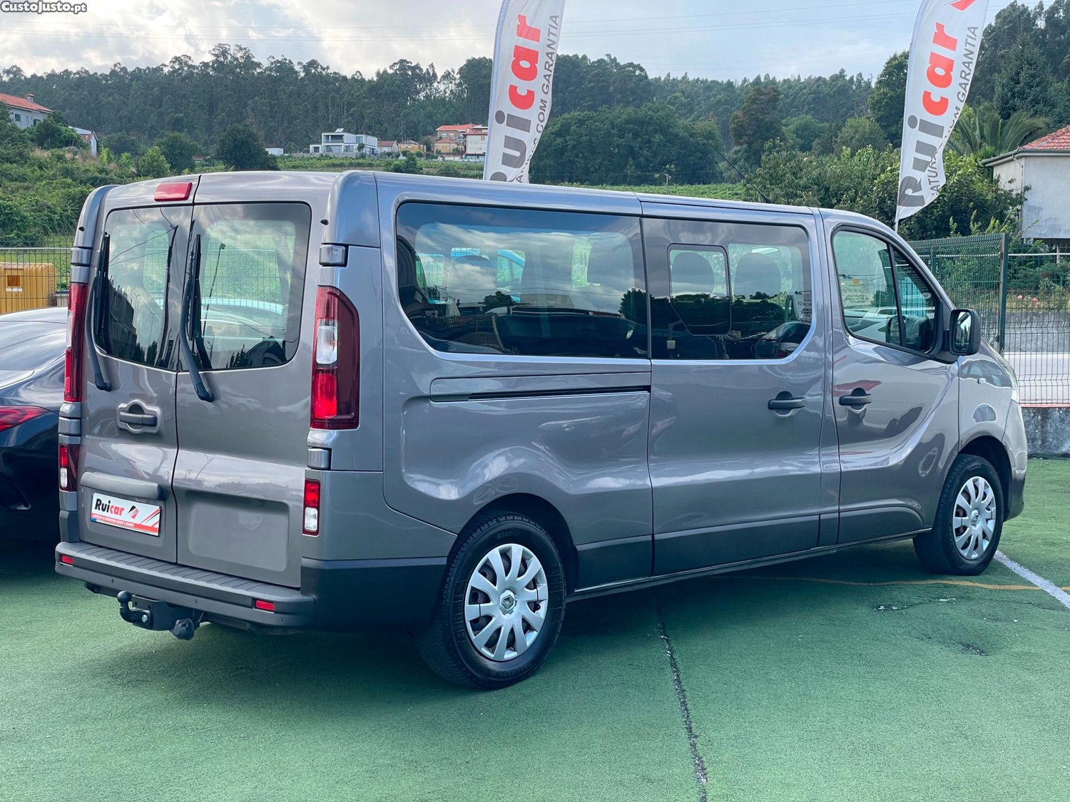 Renault Trafic 1.6 dci Bi-turbo L2 H1 - 17 foto 4