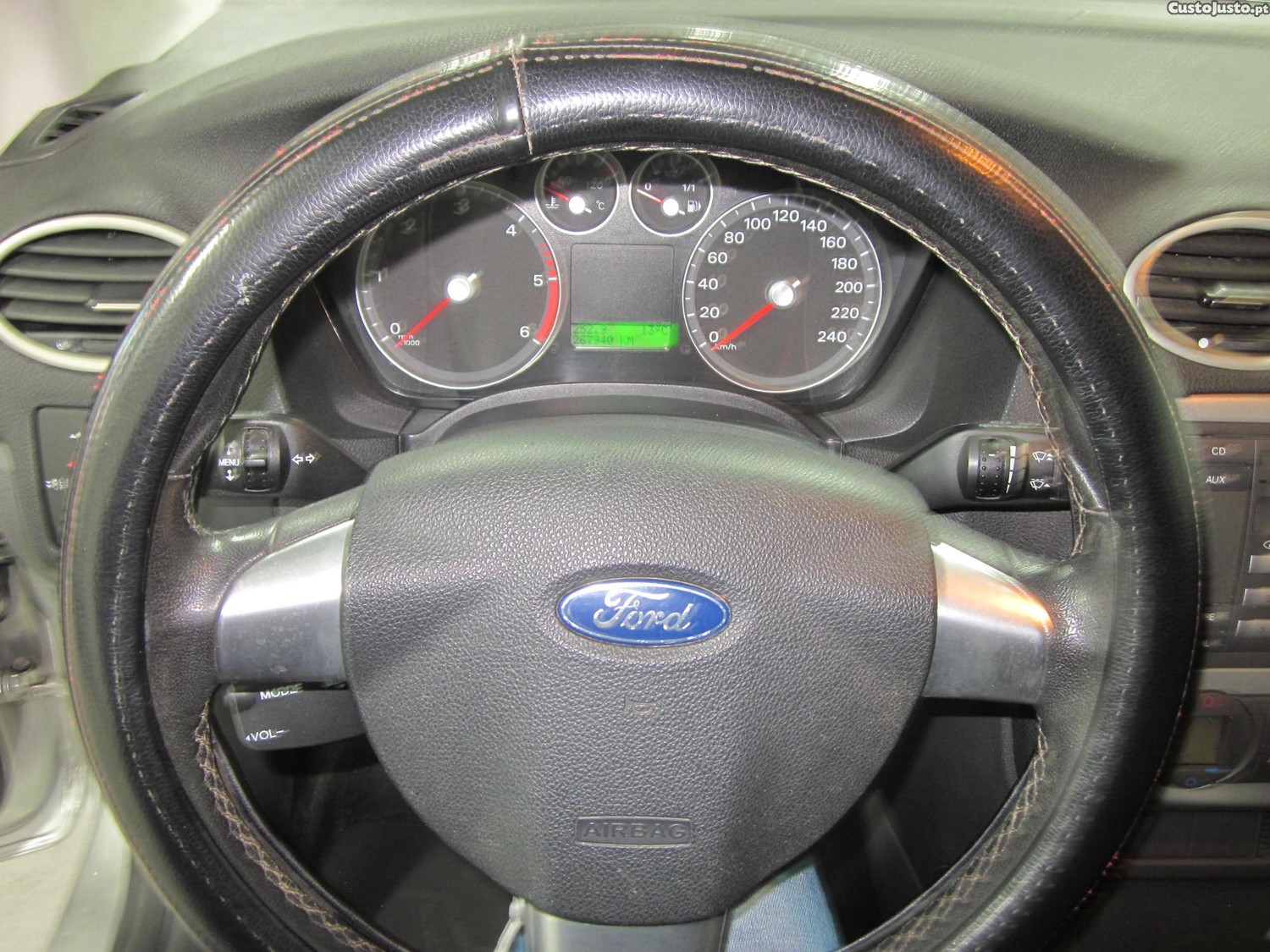 Ford Focus () — fotografia 5