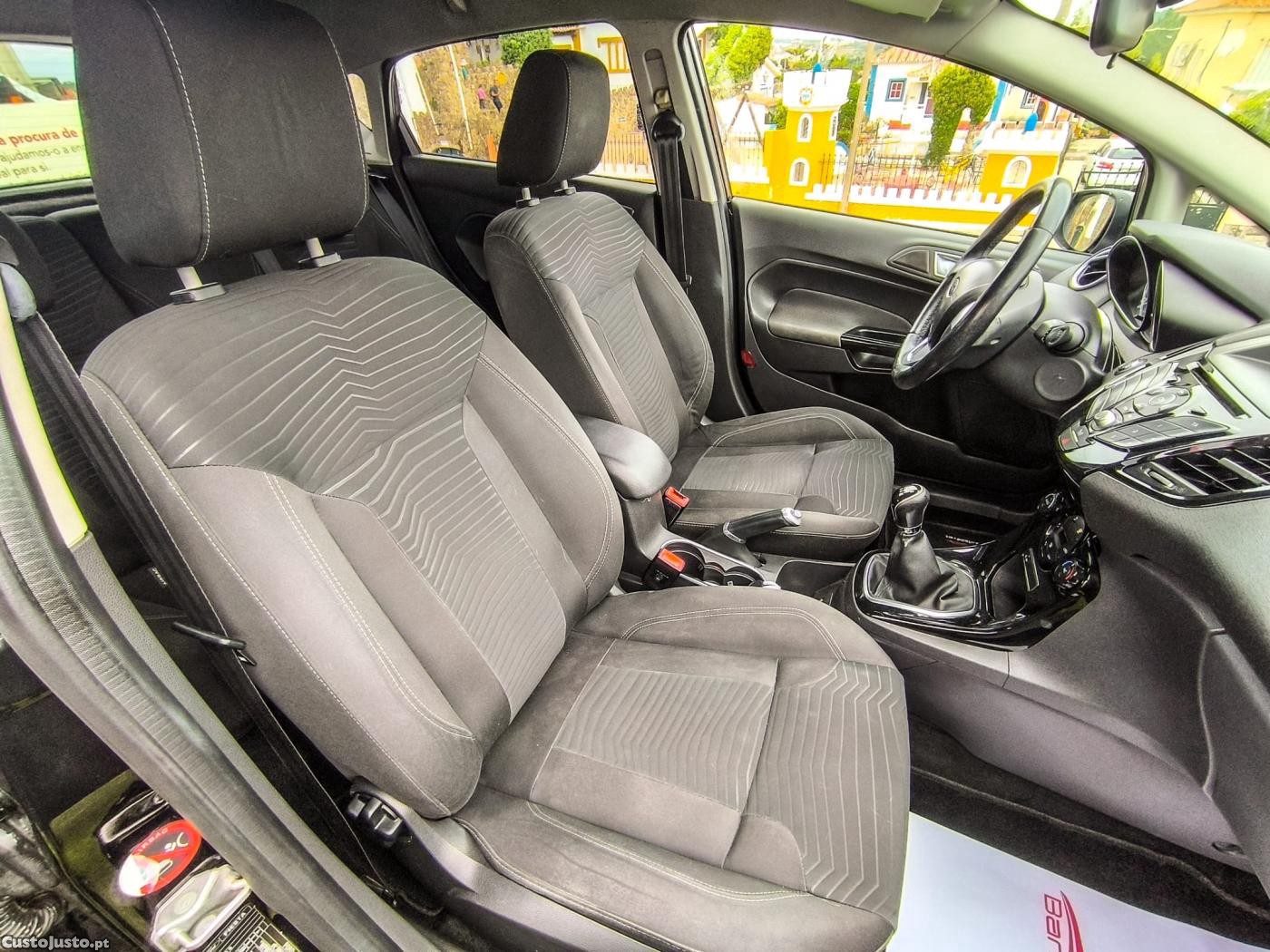 Ford Fiesta 1.0 Ti-VCT Trend — fotografia 5