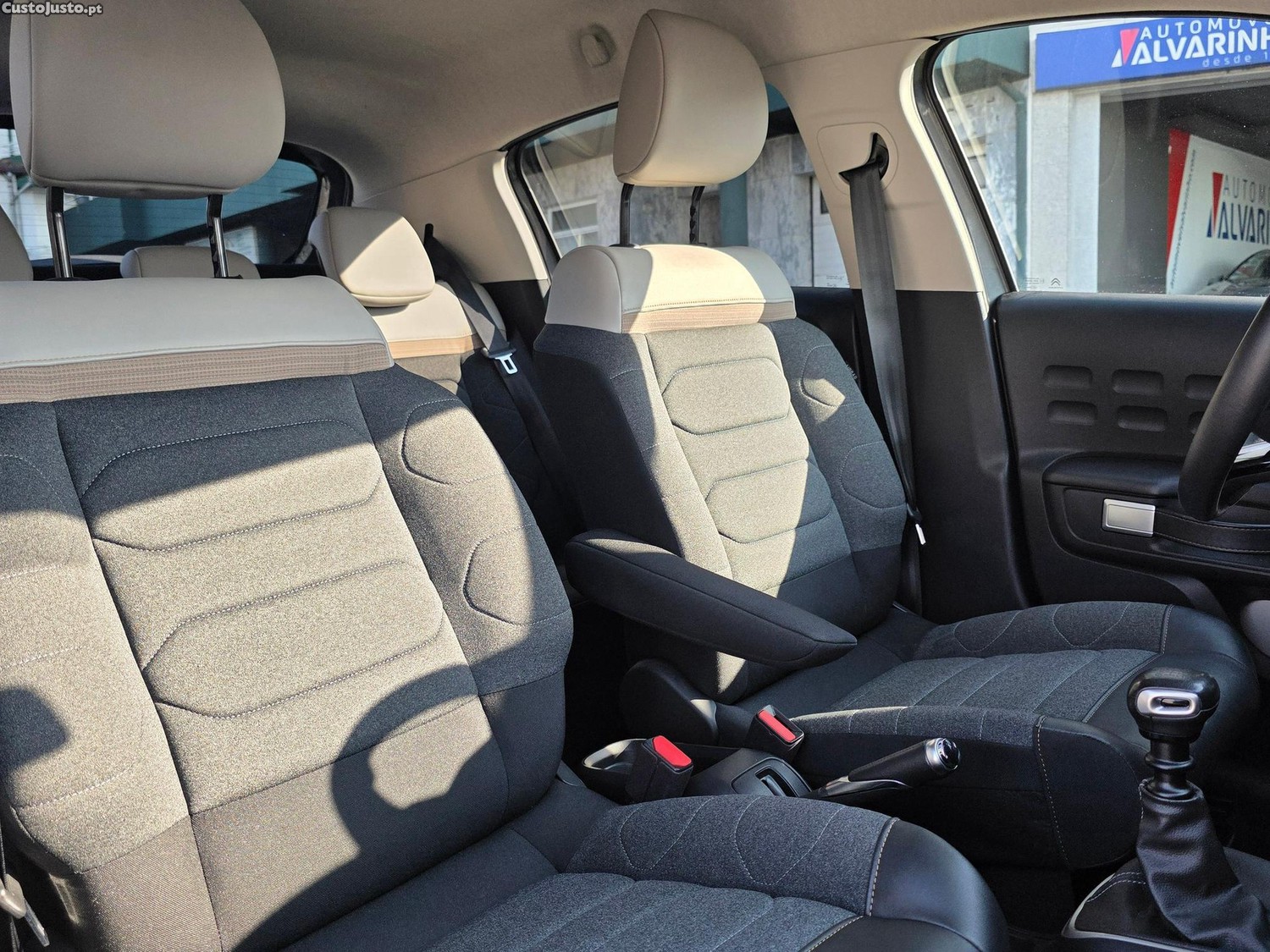 Citroën C3 1.2 PureTech Shine Pack — fotografia 6