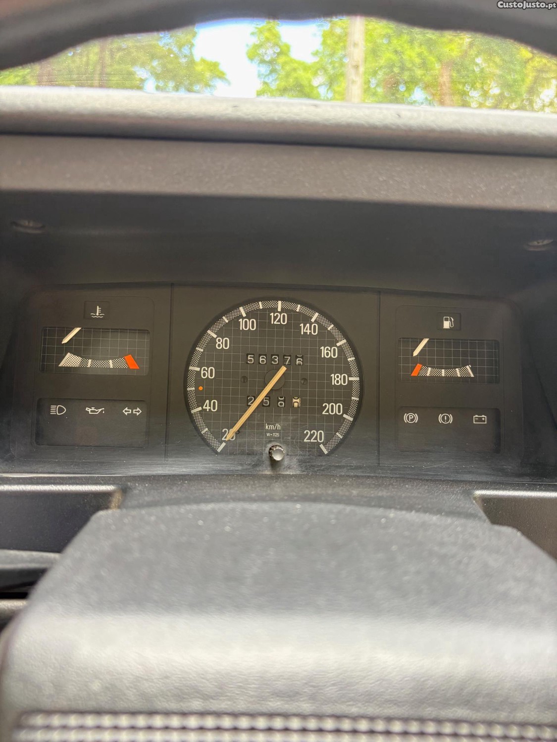 Opel Kadett E LS 1.2 S gasolina 55cv — fotografia 9