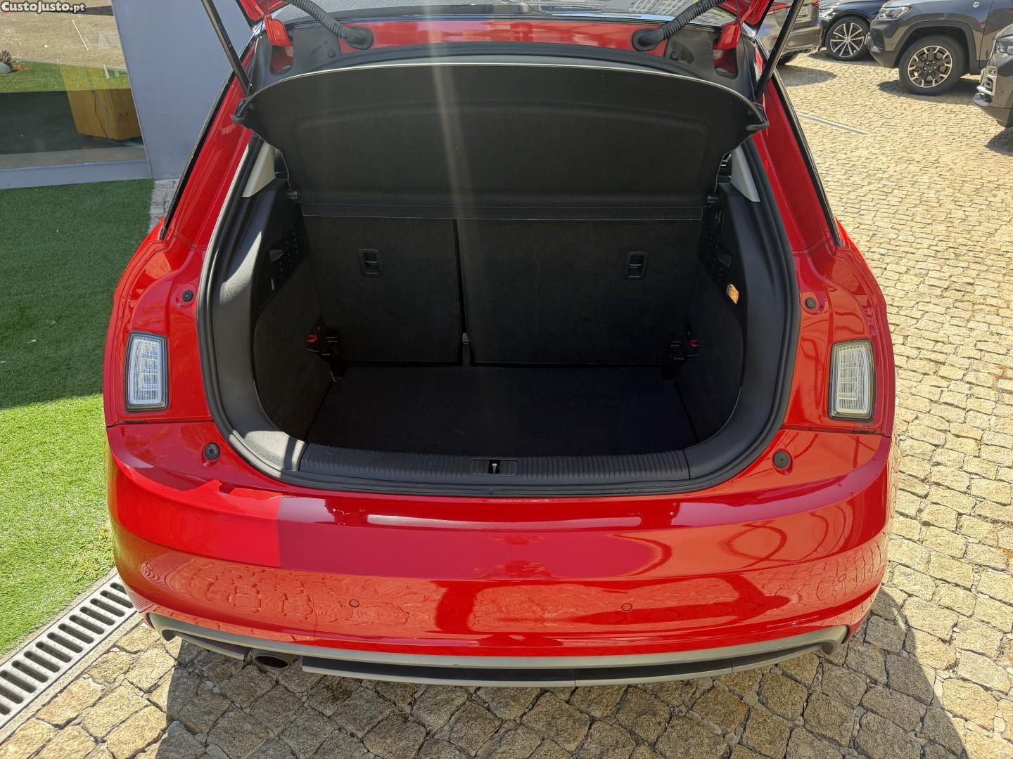 Audi A1 1.6 TDI S-line — fotografia 8