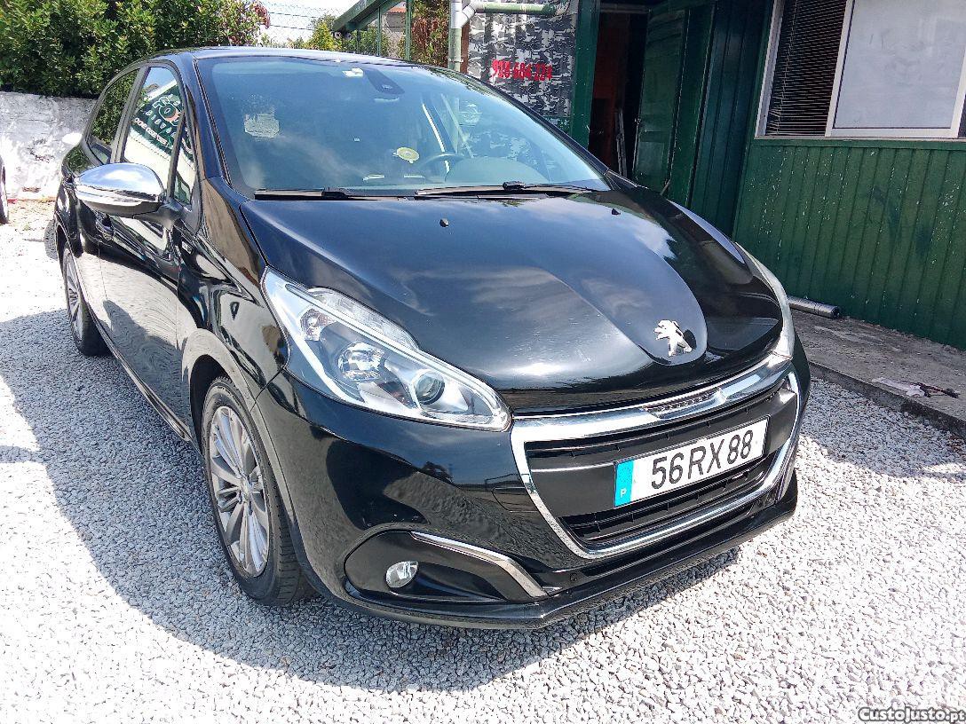 Peugeot 208 Style — fotografia 3