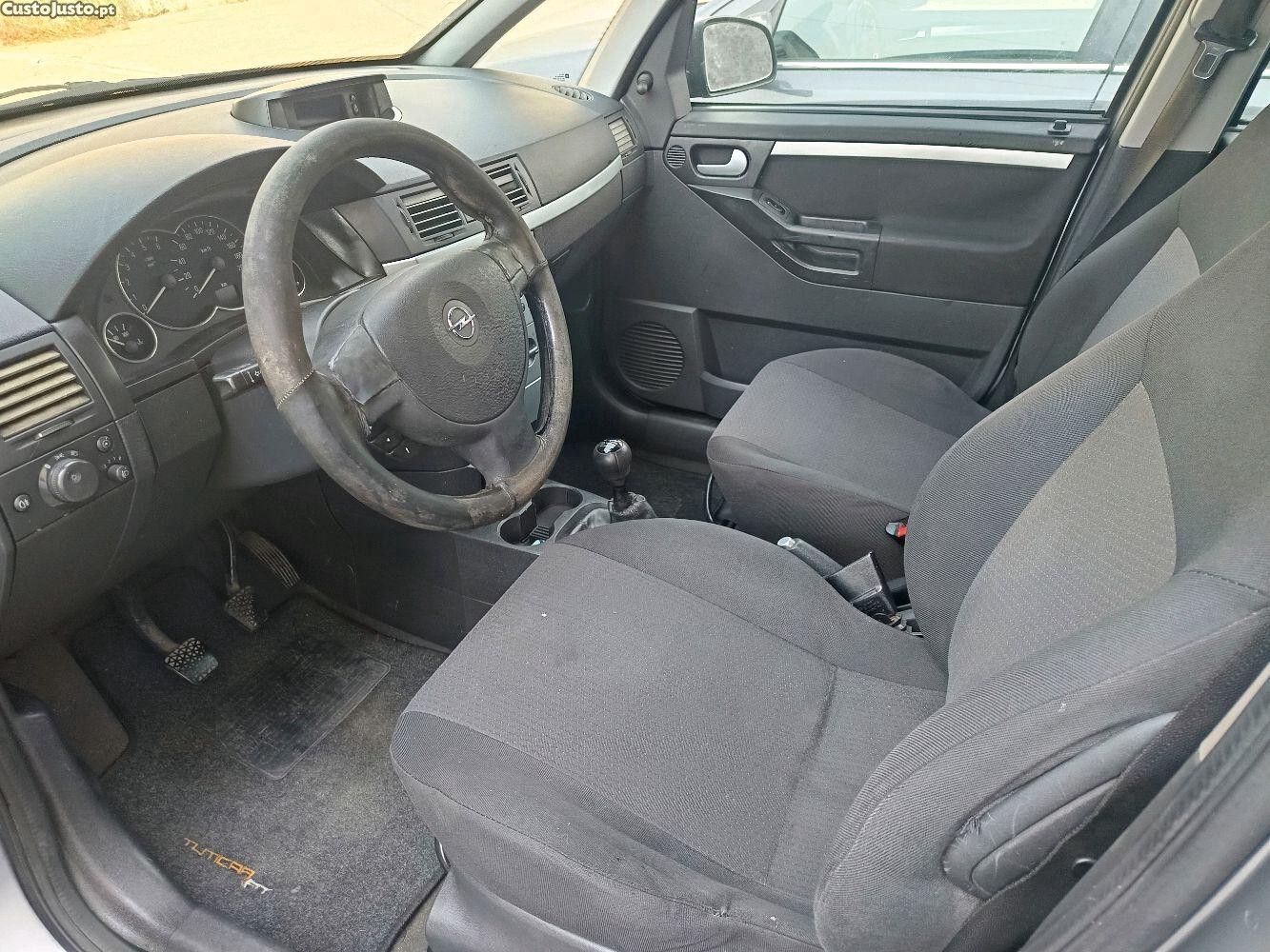 Opel Meriva 1.7 CDTI 100CV — fotografia 5