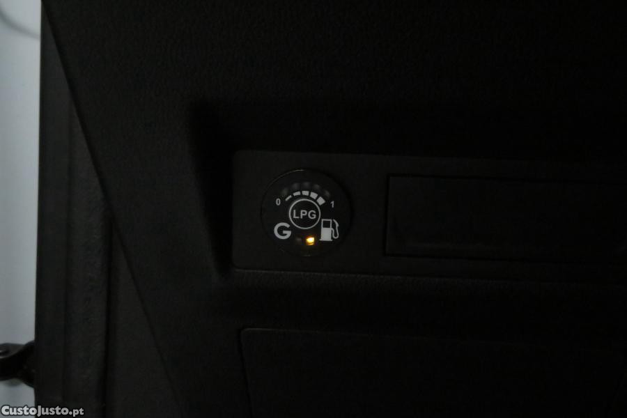 Renault Captur 1.0 TCe Techno Bi-Fu — fotografia 14