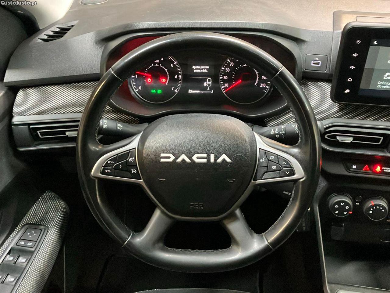 Dacia Jogger 1.0 TCe 90 ECO-G — fotografia 15