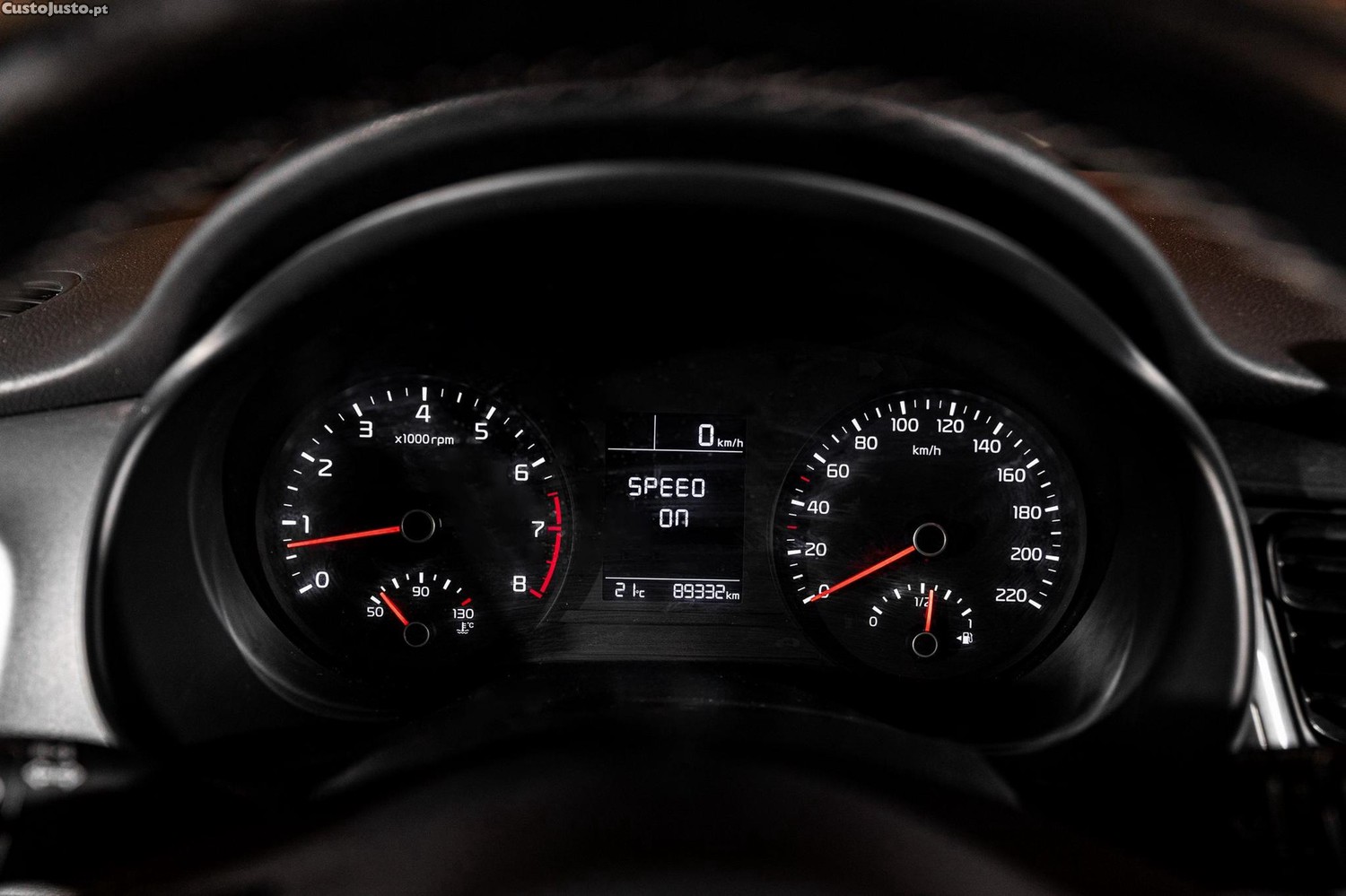 Kia Stonic 1.2 Dynamic — fotografia 13