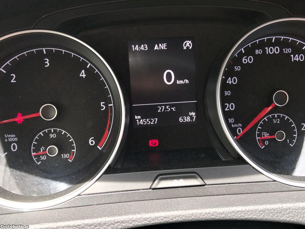 Volkswagen Golf Variant 1.6 TDi Confortline — fotografia 8