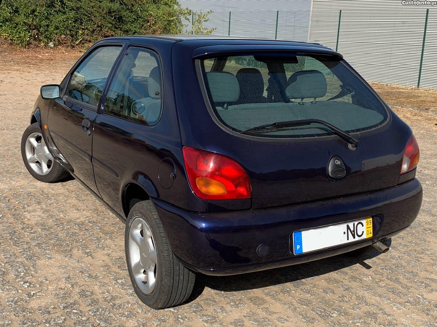 Ford Fiesta Mk4 — fotografia 7