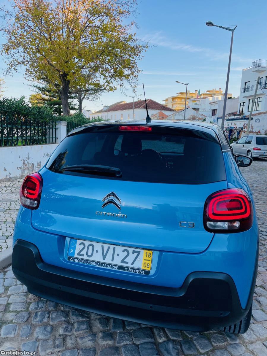 Citroën C3 1.2 SHINE - 18 foto 4