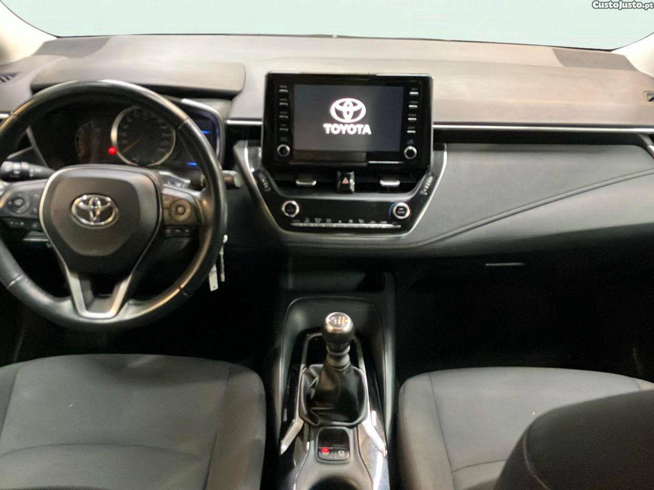 Toyota Corolla 1.5 VVT COMFORT — fotografia 16
