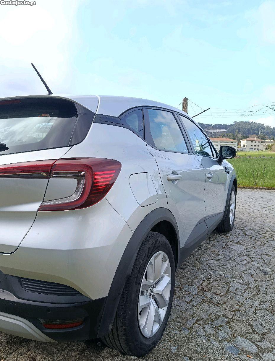 Renault Captur 1.0 TCE — fotografia 5