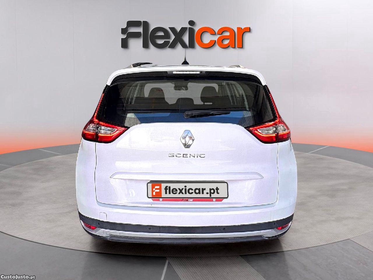 Renault Grand Scénic 1.5 dCi Luxe EDC SS — fotografia 12