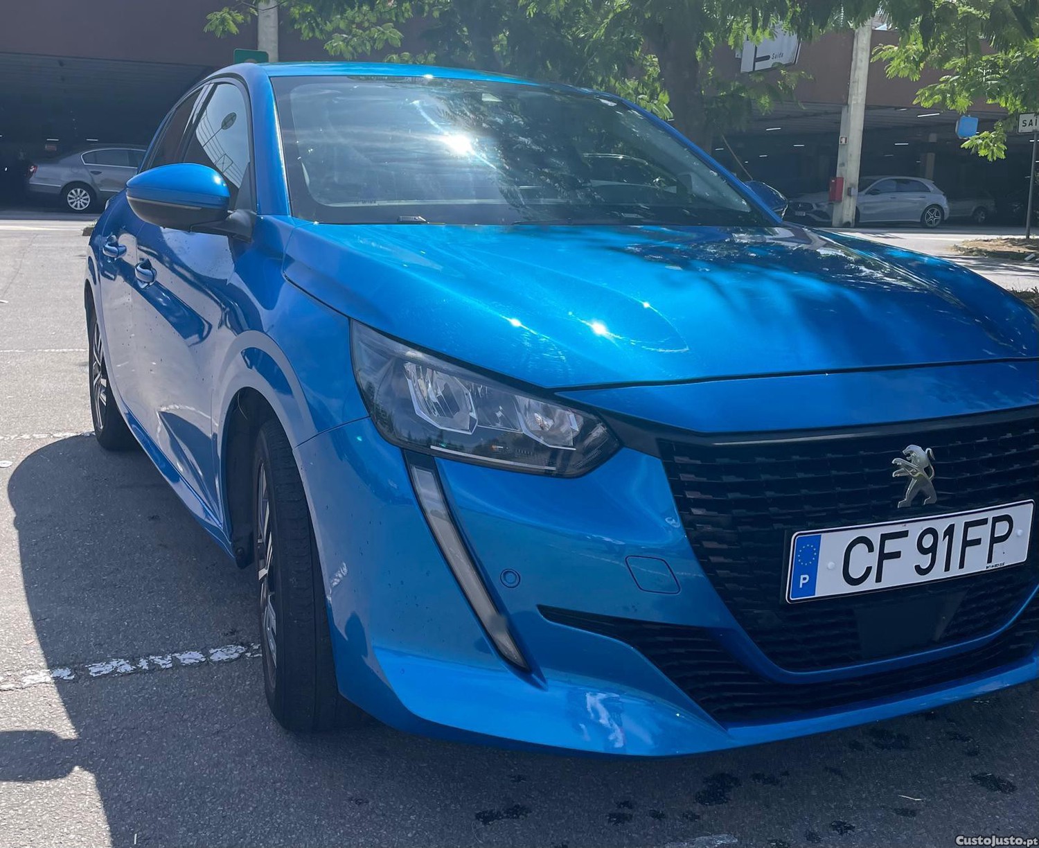 Peugeot 208 ALLURE — fotografia 6