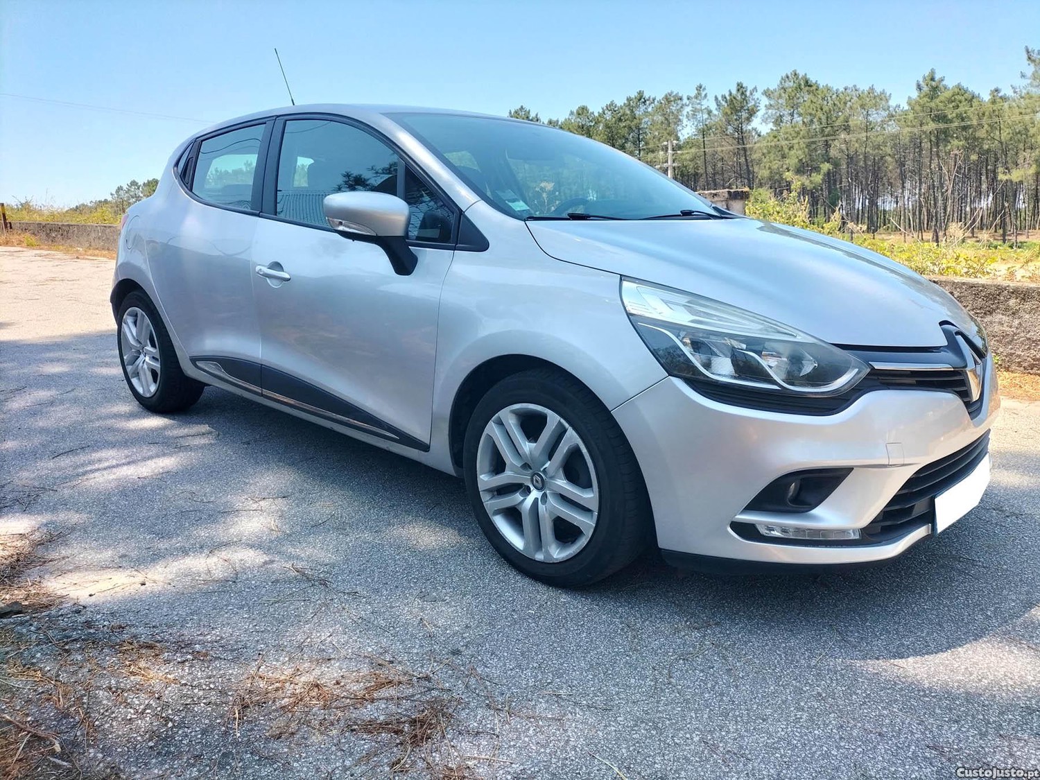 Renault Clio IV 1.5 DCI Energy 90cv — fotografia 12