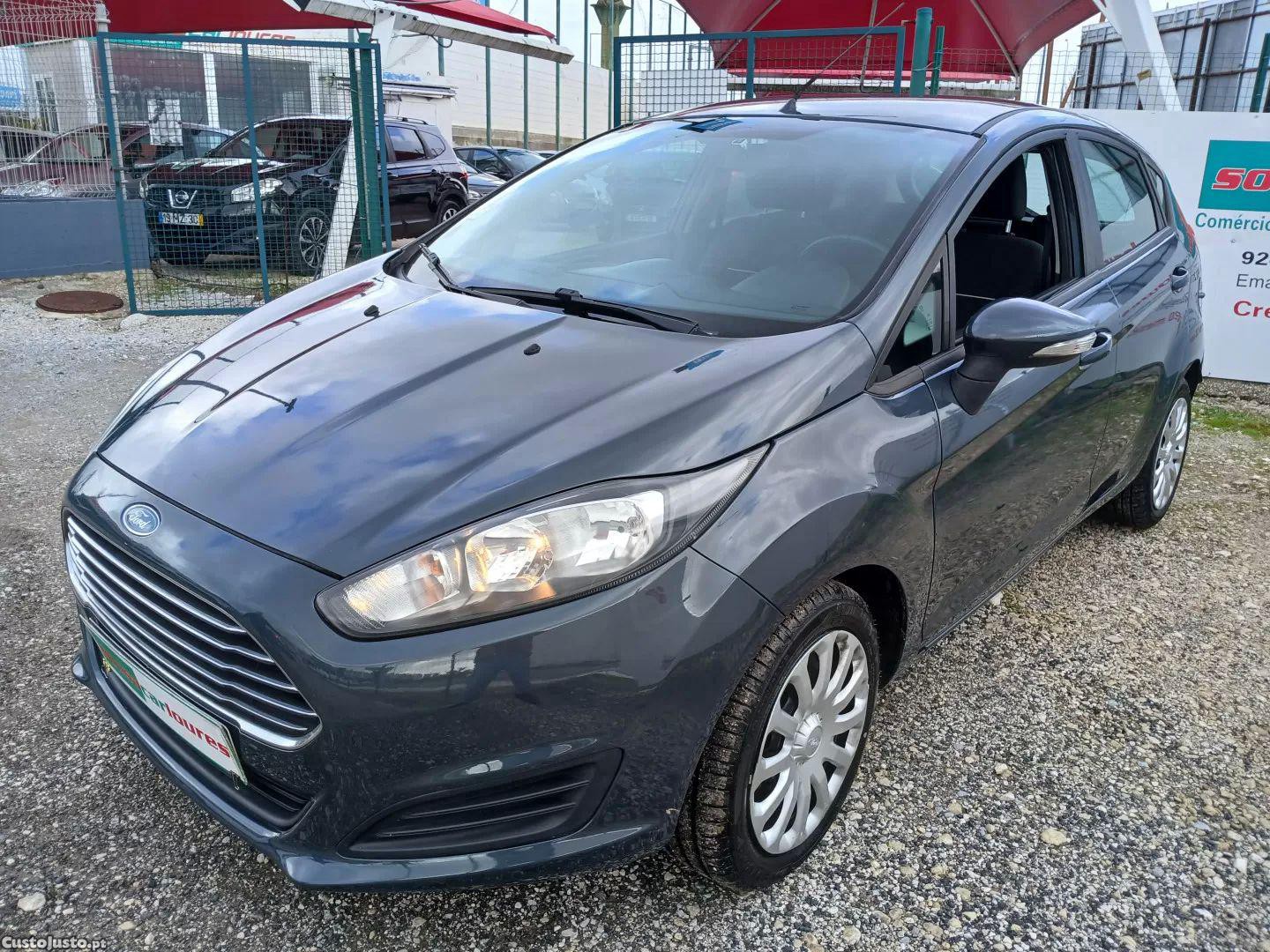 Ford Fiesta 1.5 tdci trend — fotografia 22