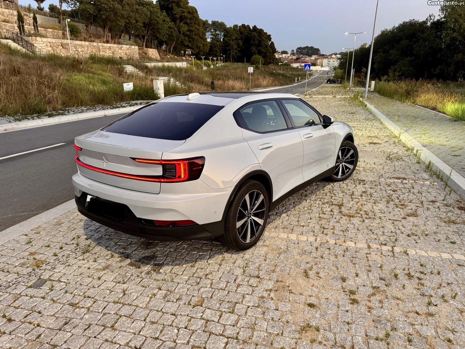 Polestar 2 LongRange 78kw - 87mil km — fotografia 7