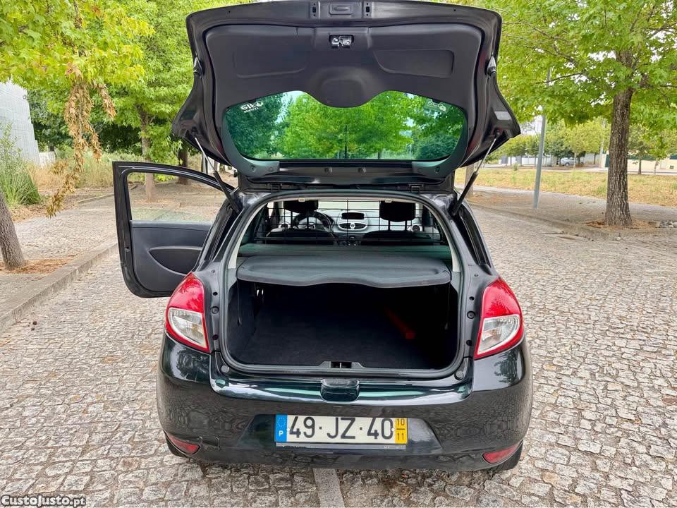 Renault Clio III 1.5DCI c/ac Comercial/1 dono — fotografia 2