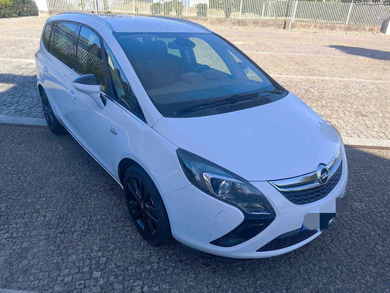 Opel Zafira Full extras — fotografia 5