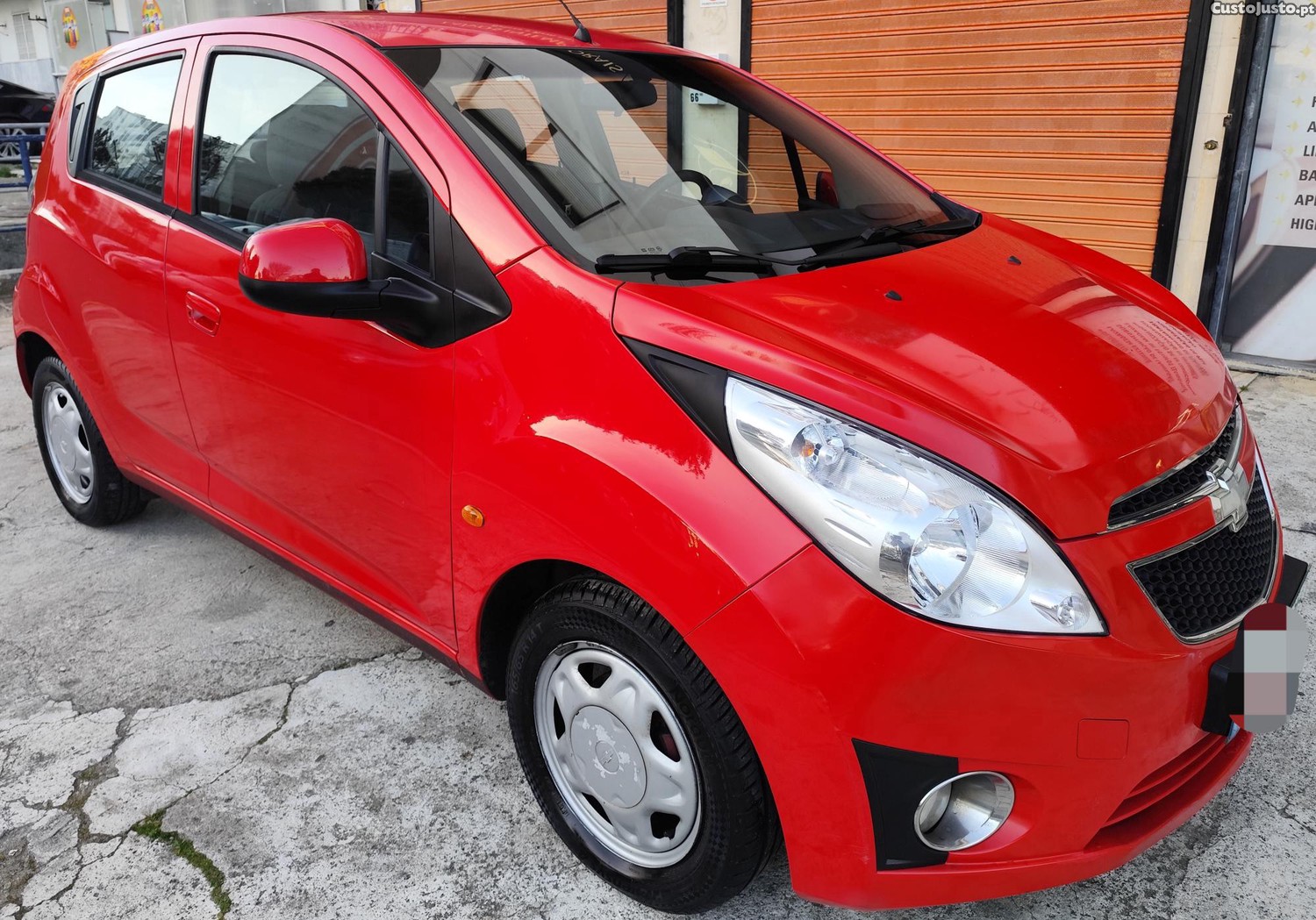 Chevrolet Spark 1.0 gasolina — fotografia 5