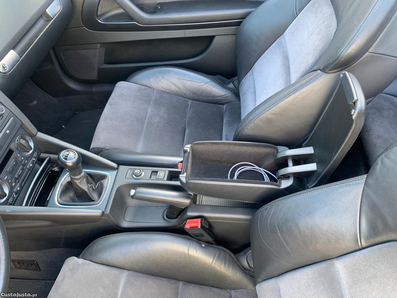 Audi A3 1.8 TFSI Coupe — fotografia 2