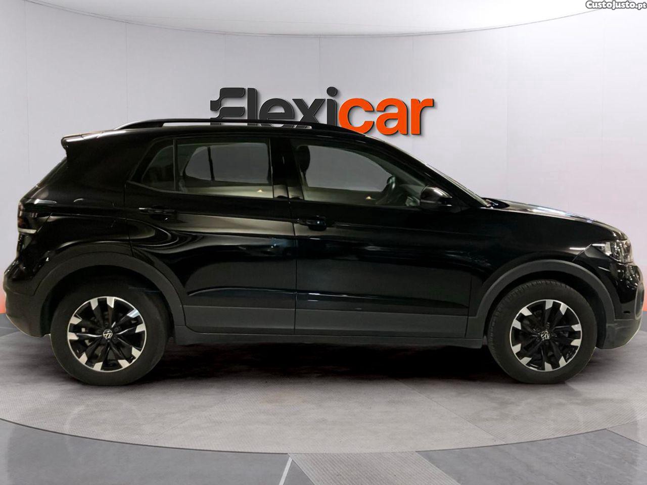Volkswagen T-Cross 1.0 TSI Life DSG — fotografia 18