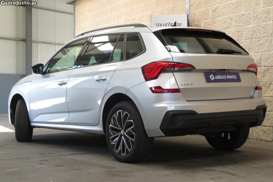Skoda Kamiq 1.0 TSI Style DSG — fotografia 22