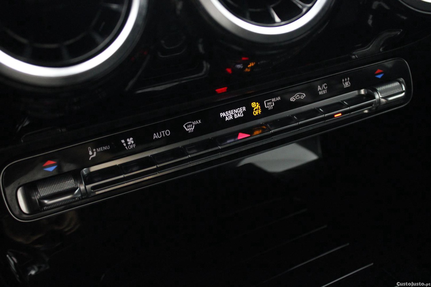 Mercedes-Benz A 250 E AMG PLUGIN (AUTO) — fotografia 32
