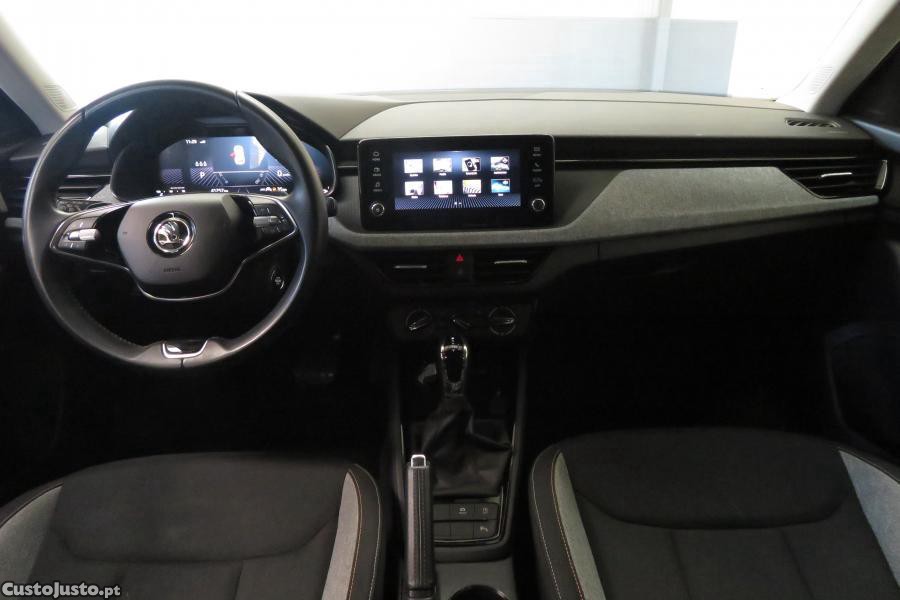 Skoda Kamiq 1.0 TSI Style DSG — fotografia 21