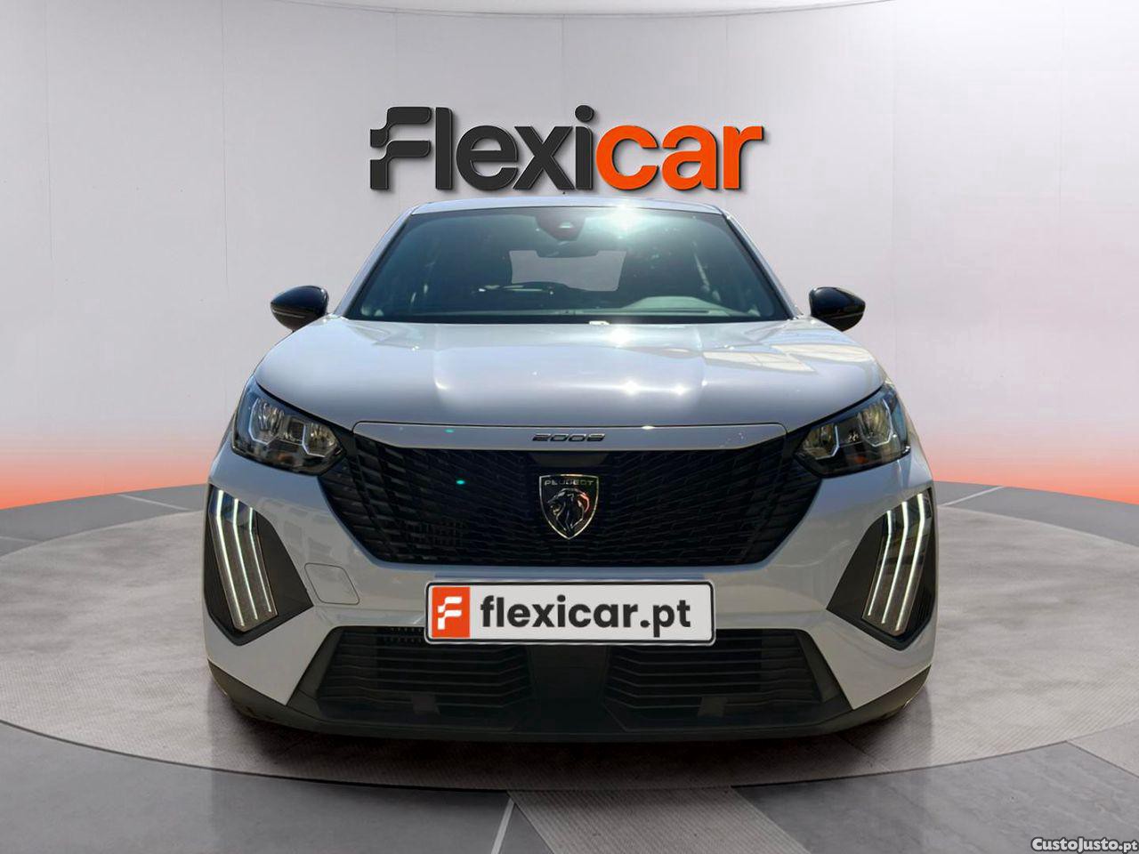 Peugeot 2008 1.2 Hybrid Style e-DCS6 — fotografia 17