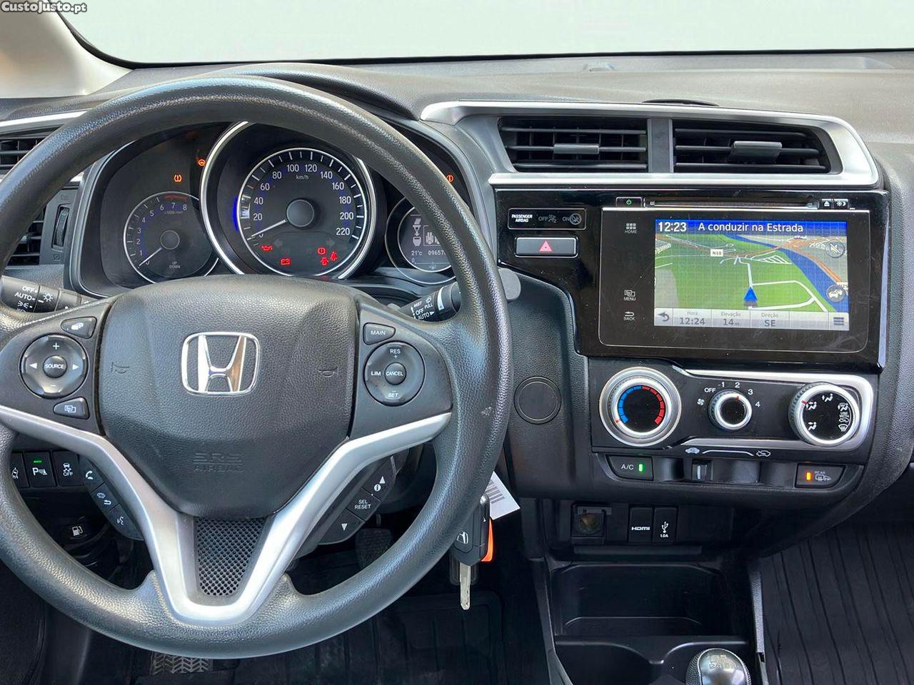 Honda Jazz 1.3 I-VTEC Comfort — fotografia 6
