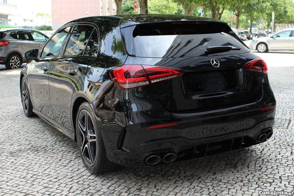 Mercedes-Benz A 180 d AMG Line Aut. — fotografia 12