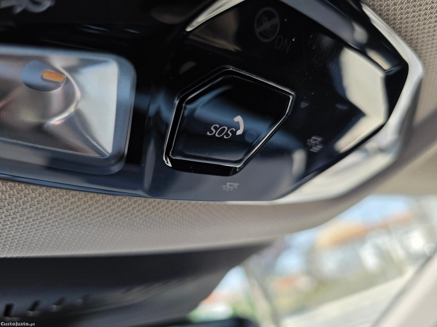 BMW 225 Active Tourer XE e xDrive Edição Optimized — fotografia 13