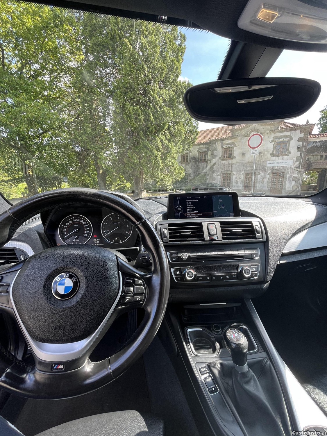 BMW 118 Pack M — fotografia 2