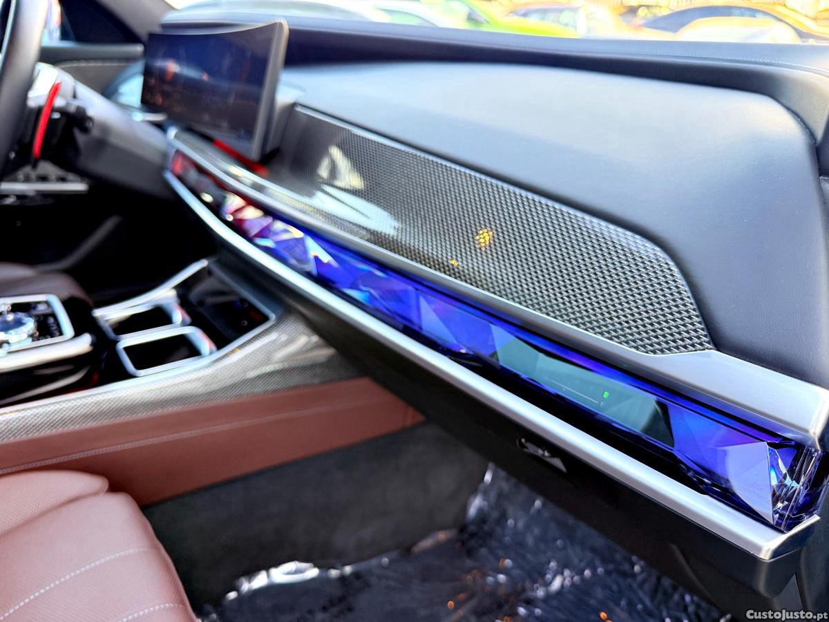BMW 760 Me X-Drive — fotografia 32
