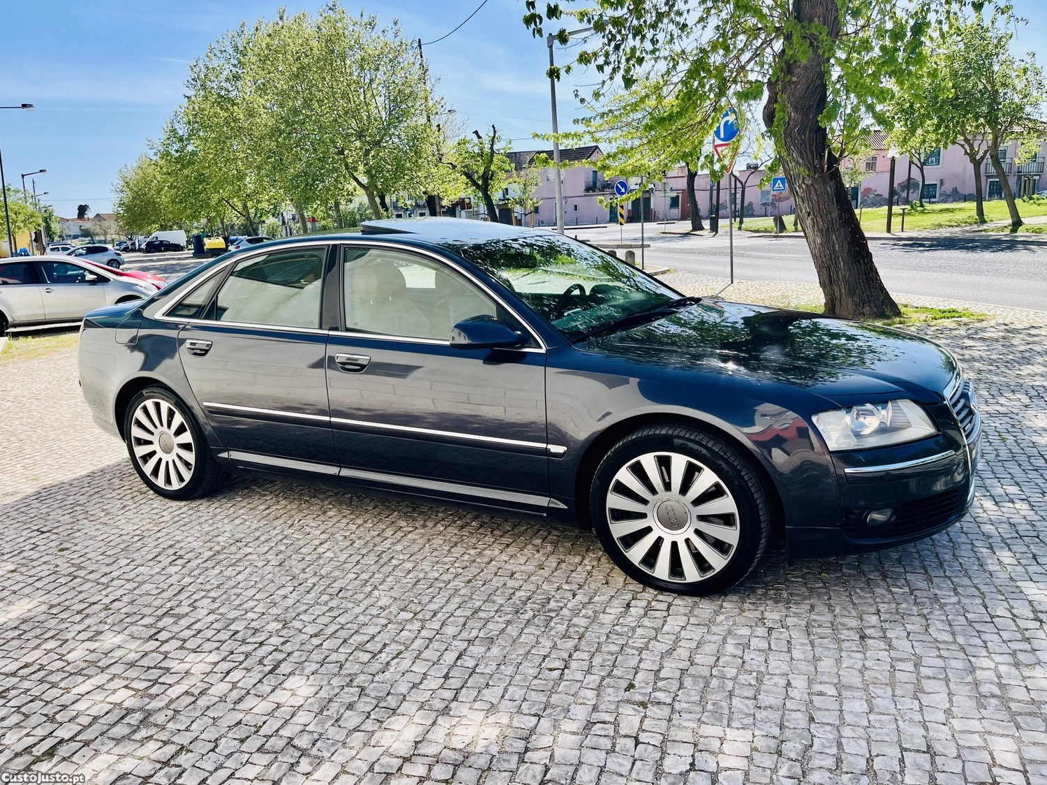 Audi A8 4.2 V8 gasolina — fotografia 7