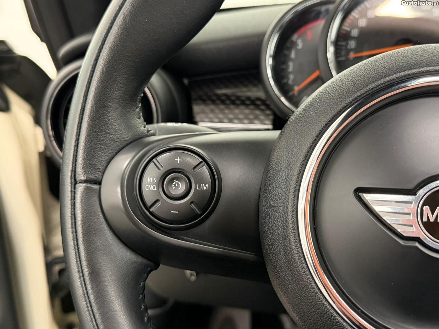 MINI Cooper Cooper SD — fotografia 8