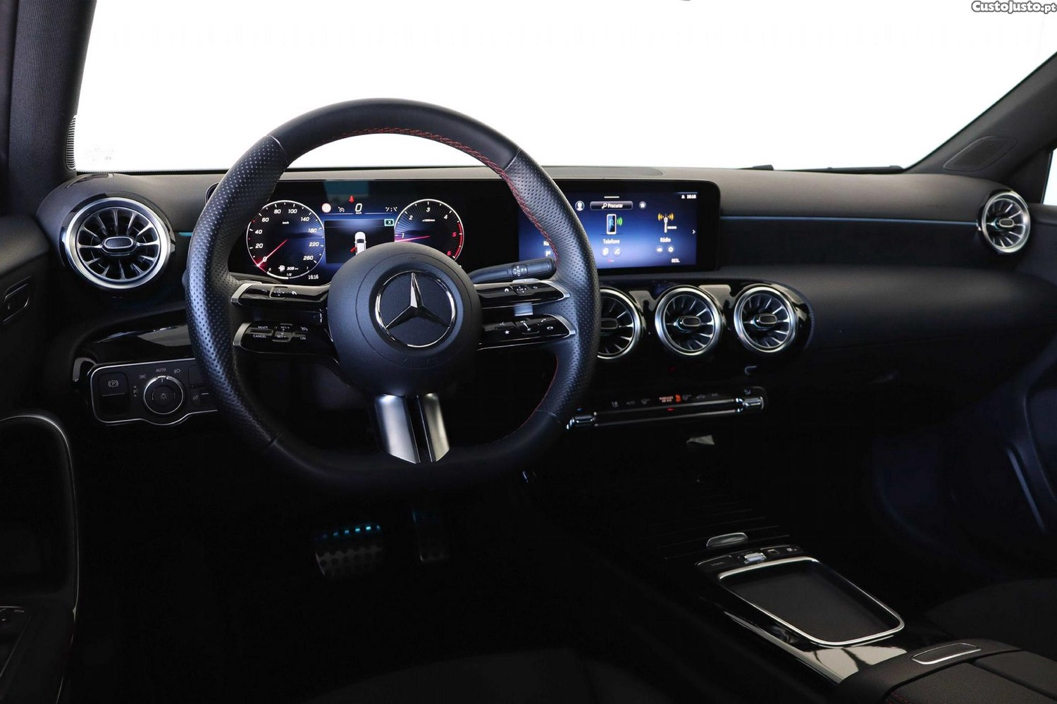Mercedes-Benz A 180 d — fotografia 15