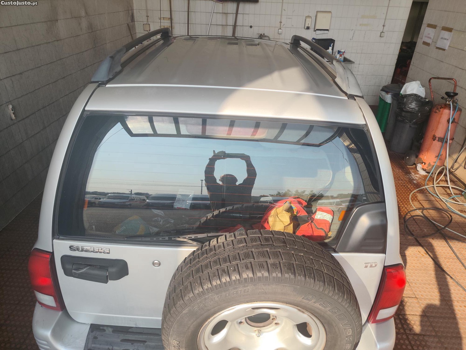 Suzuki Grand Vitara 2.0 — fotografia 10