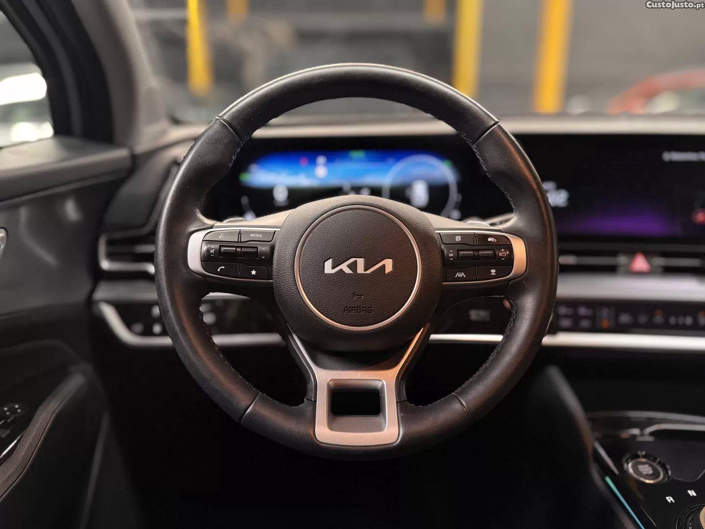 Kia Sportage 1.6 t-gdi phev tech — fotografia 15