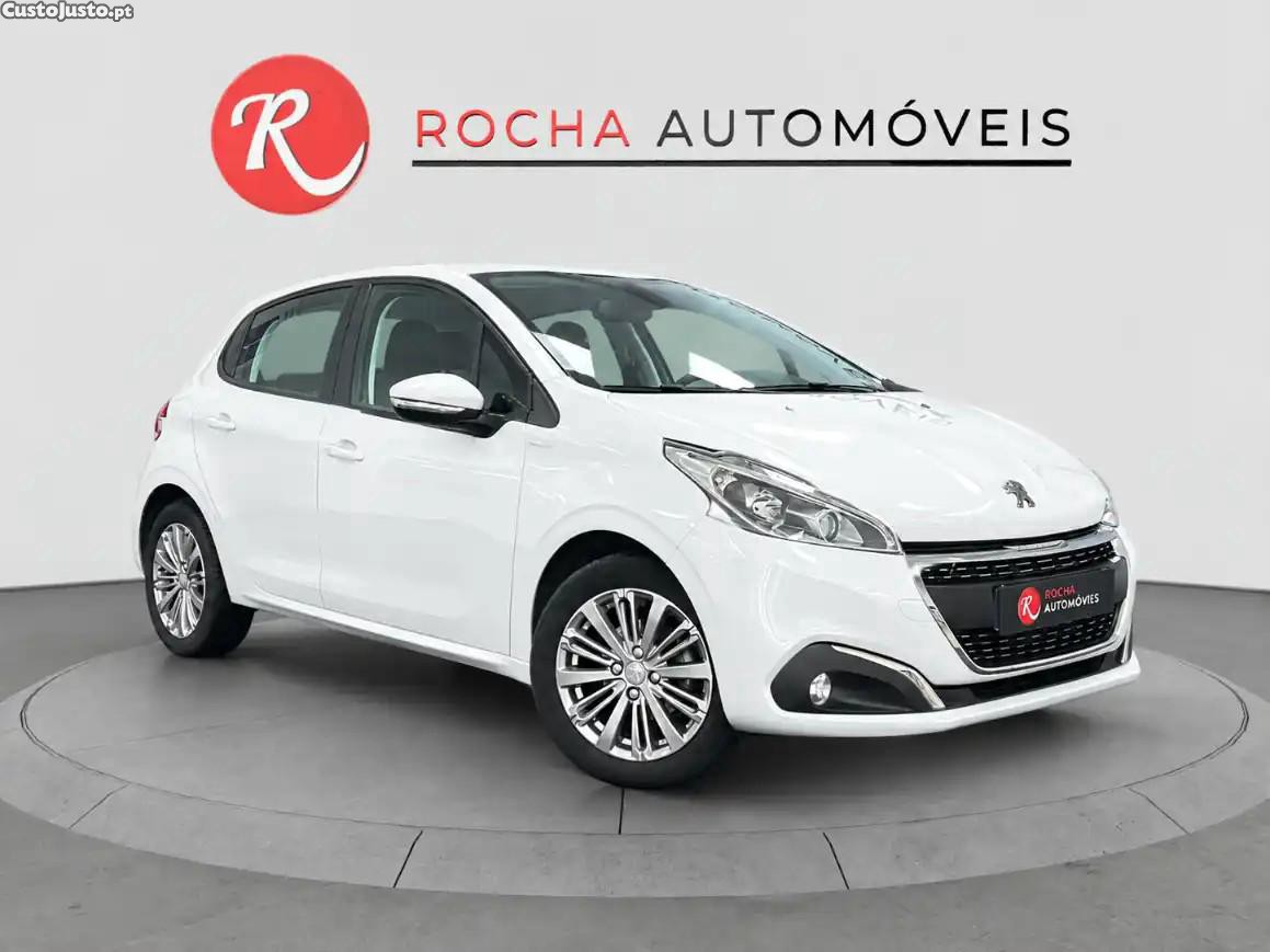 Peugeot 208 1.2 e-VTi Active — fotografia 6