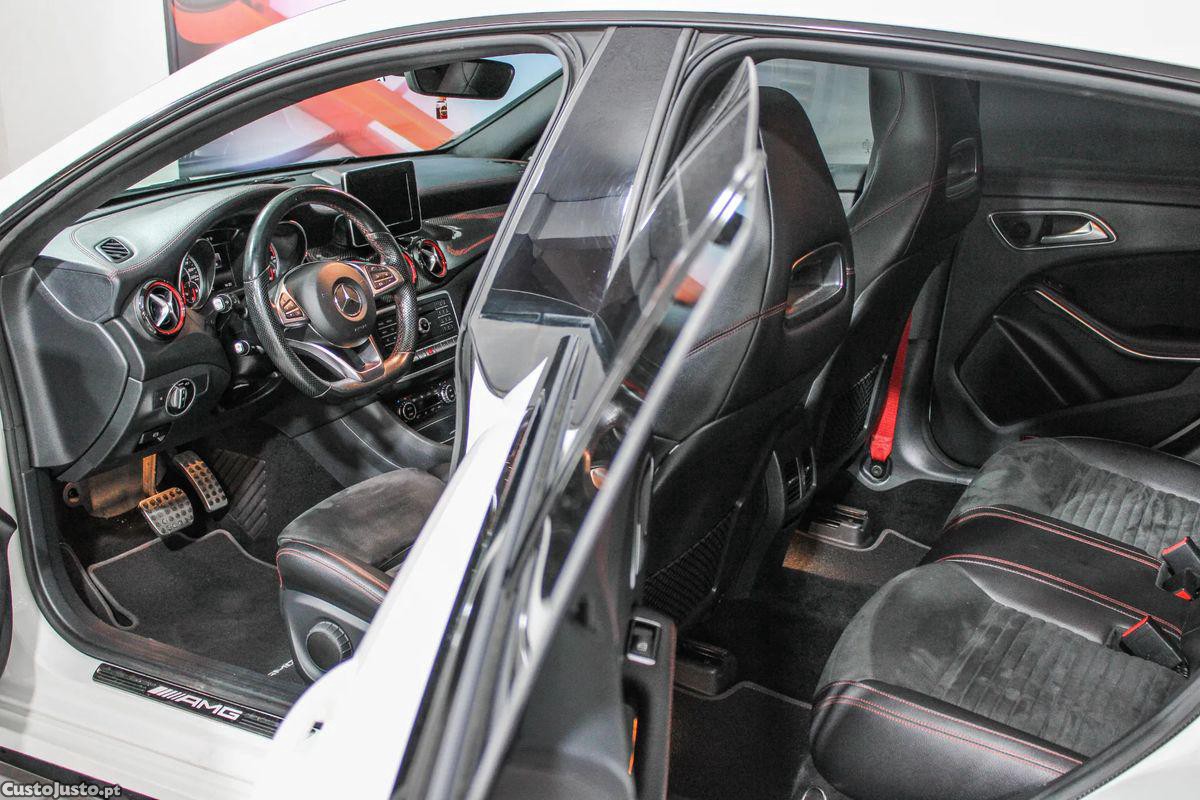Mercedes-Benz CLA 45 AMG Shooting Brake 4-Matic — fotografia 14