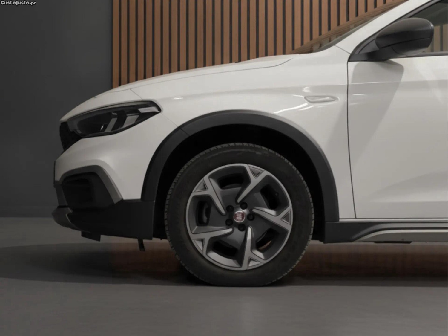 Fiat Tipo 1.3 Multijet City Cross — fotografia 2